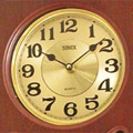 Коллекция Напольные часы 38 наименований стоимостью от 24600 до 89900 руб. Напольные интерьерные часы Sinix – это гармоничная, изысканная работа. Согласно традиции, часы изготовлены из ценных пород дерева, великолепно декорированы и могут похвастаться не только оригинальным точным механизмом, но и всеми атрибутами действительно старинных часов, при этом сохранив вполне демократичную цену.
Сегодня вы снова можете приобрести кварцевые и механические напольные часы Sinix в нашем Интернет магазине подарков.